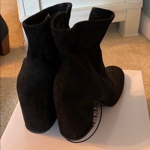 Steve Madden high heel booties